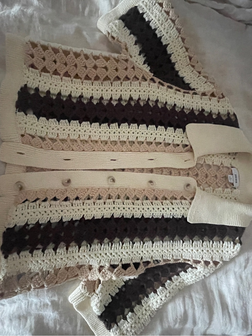 Reiss Cream and Brown Crochet-Panel Short Sleeve Cardigan medium - Picture 3 of 7